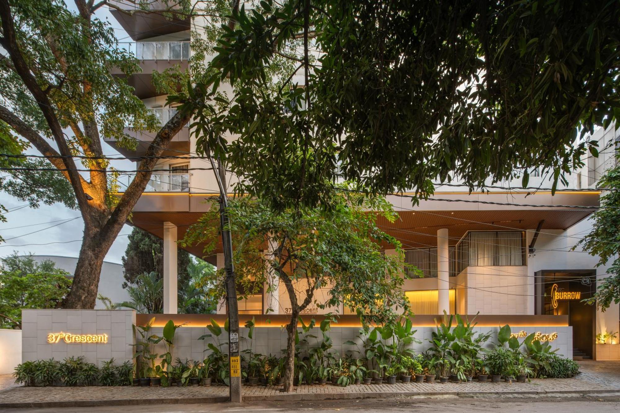 37Th Crescent Hotel Bengaluru Exteriör bild