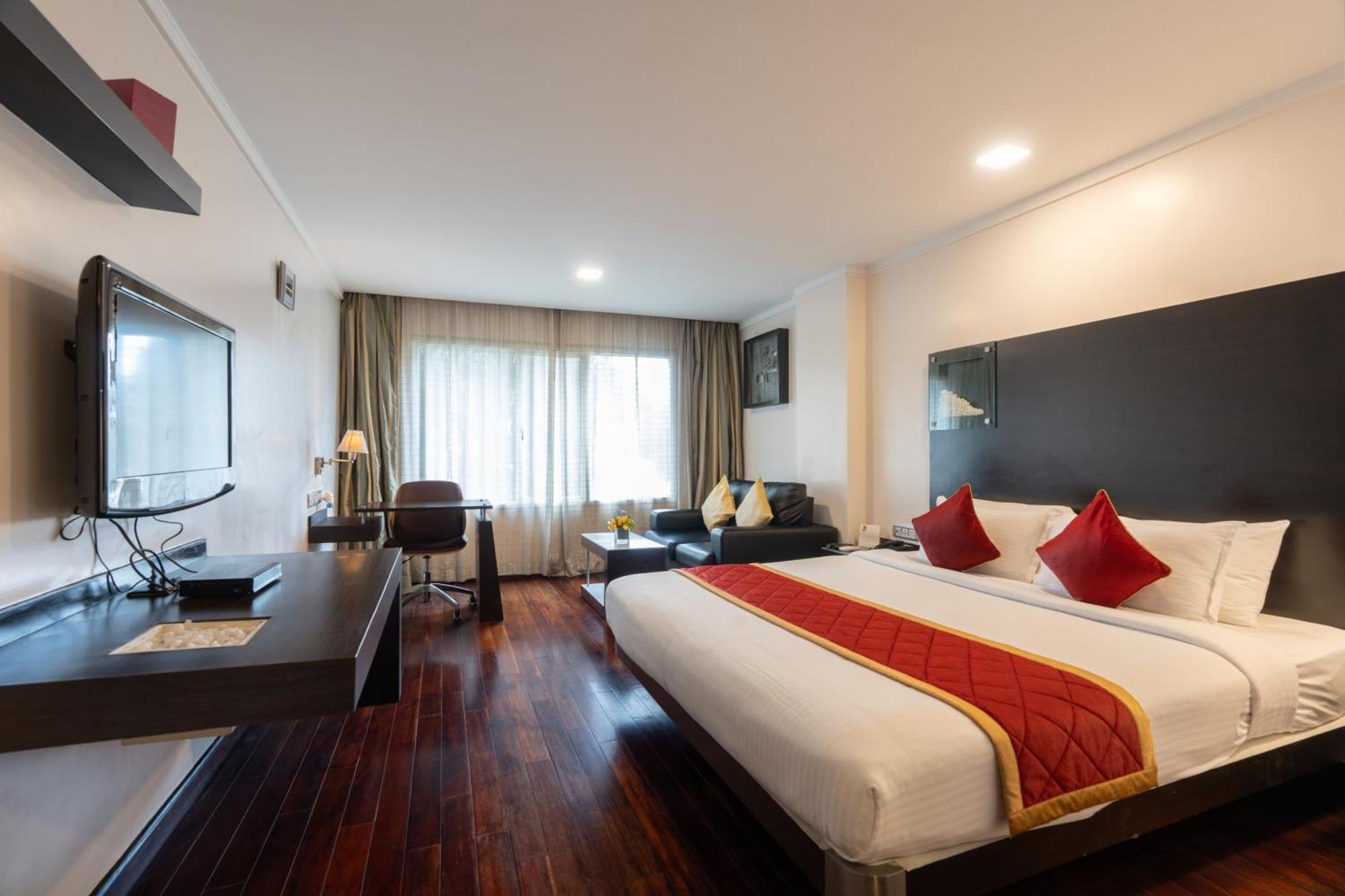 37Th Crescent Hotel Bengaluru Exteriör bild