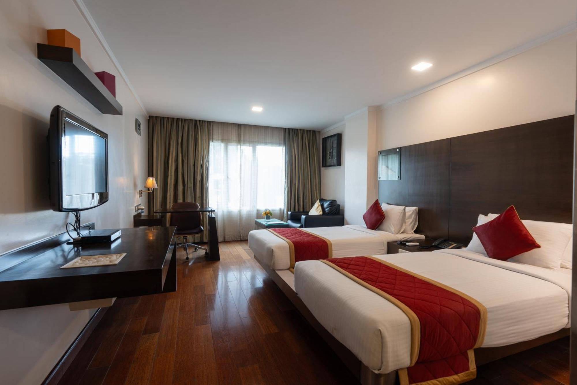 37Th Crescent Hotel Bengaluru Exteriör bild